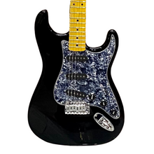 Cargar imagen en el visor de la galería, Stadium Maple Electric Guitar
